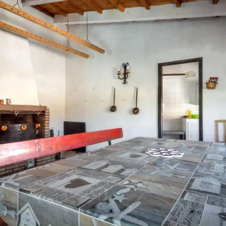 Villa Charming In With Private Pool