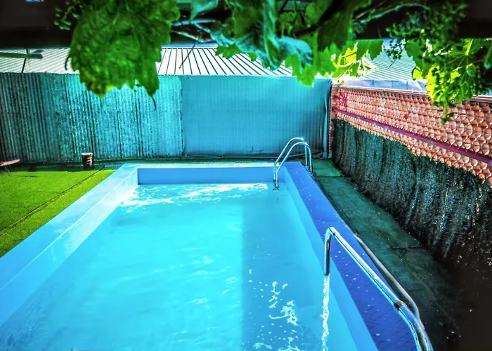 Charming In With Private Pool Βίλα *